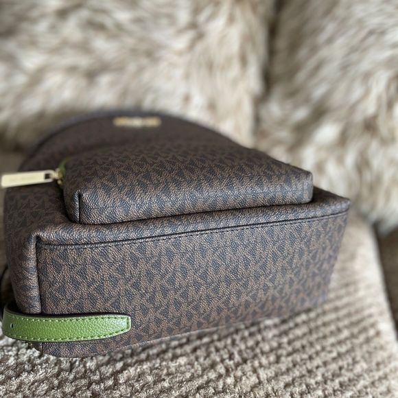 Michael Kors backback Last pc - Picture 6 of 6